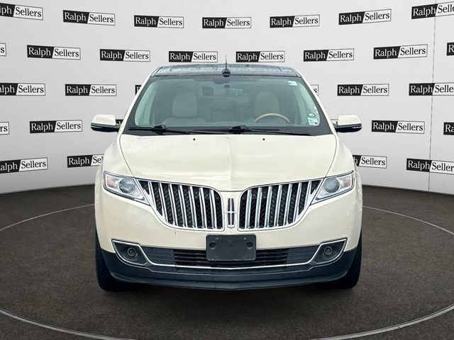 2014 Lincoln MKX Base
