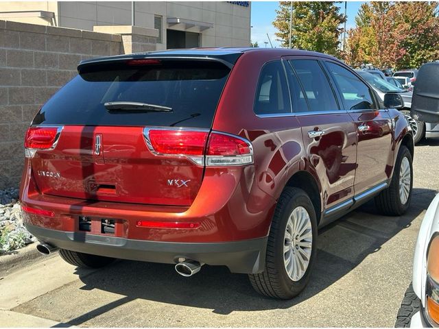 2014 Lincoln MKX Base