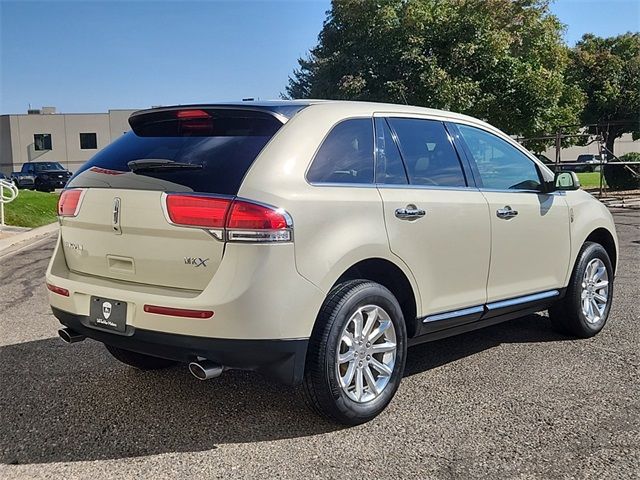 2014 Lincoln MKX Base