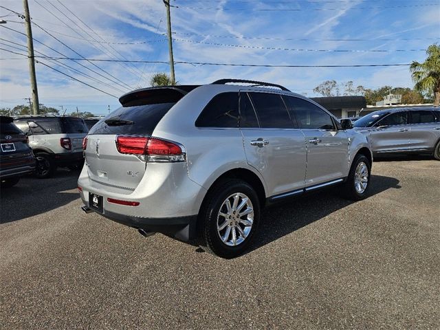 2014 Lincoln MKX Base