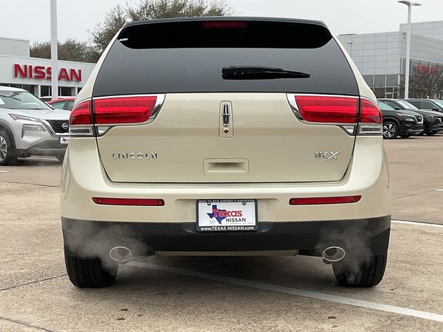 2014 Lincoln MKX Base