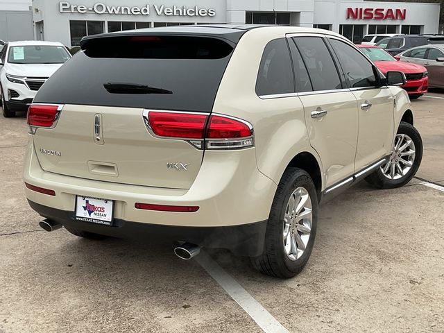 2014 Lincoln MKX Base