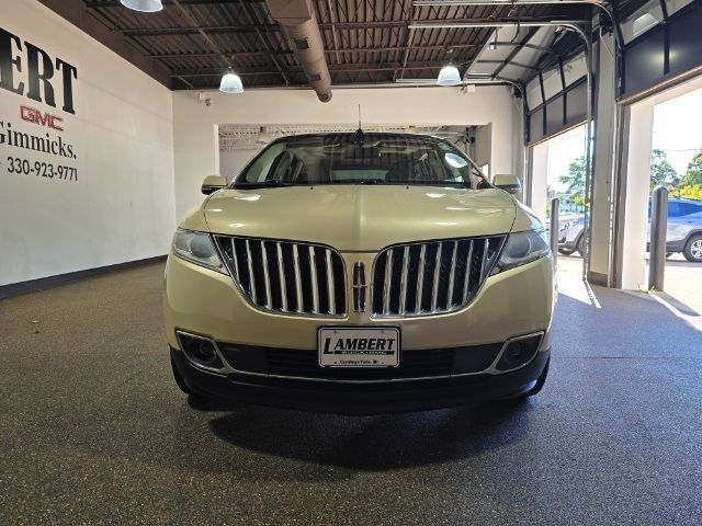 2014 Lincoln MKX Base