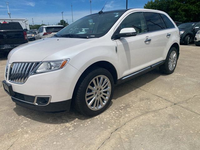 2014 Lincoln MKX Base