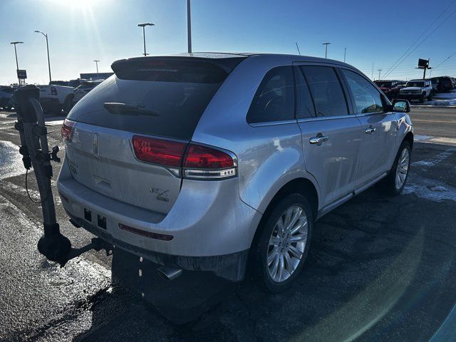 2014 Lincoln MKX Base