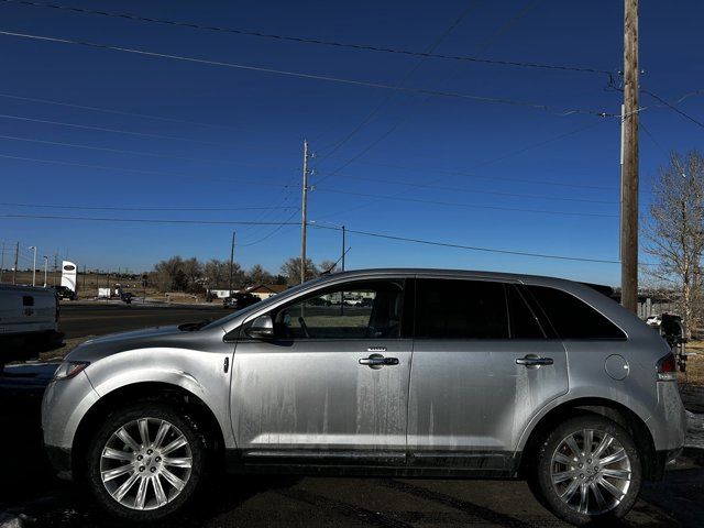 2014 Lincoln MKX Base