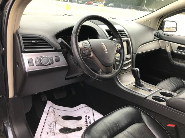 2014 Lincoln MKX Base