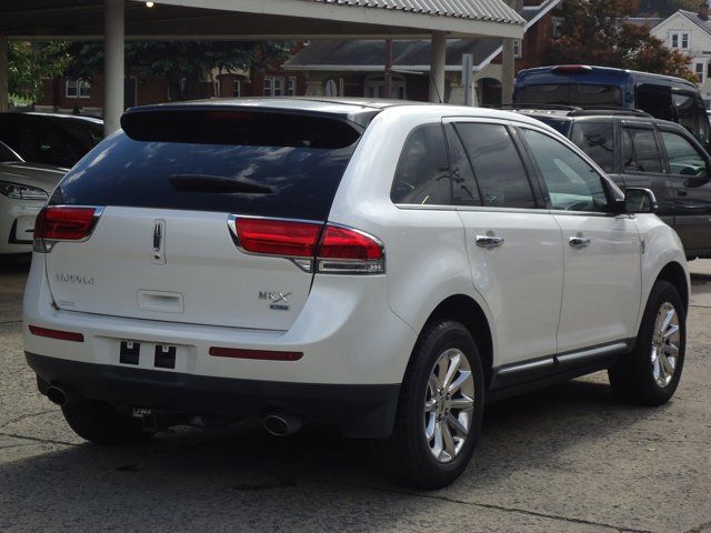 2014 Lincoln MKX Base