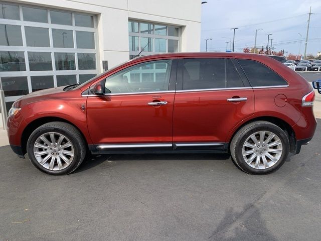 2014 Lincoln MKX Base