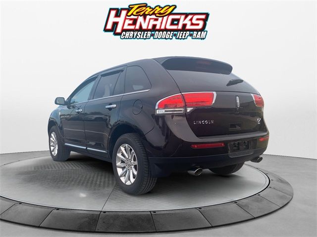 2014 Lincoln MKX Base