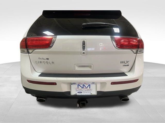 2014 Lincoln MKX Base