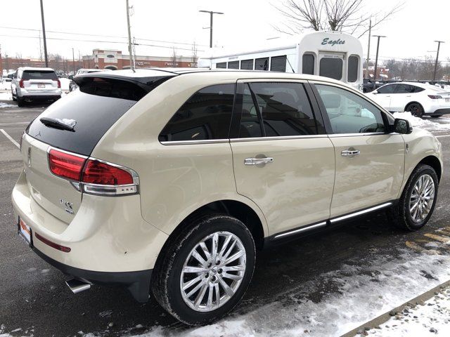 2014 Lincoln MKX Base