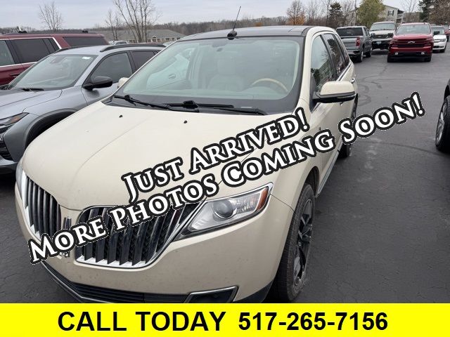 2014 Lincoln MKX Base