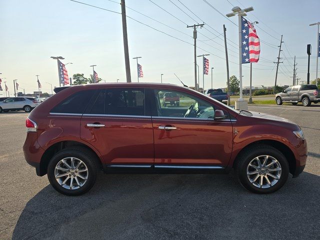 2014 Lincoln MKX Base