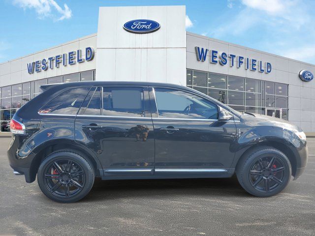 2014 Lincoln MKX Base