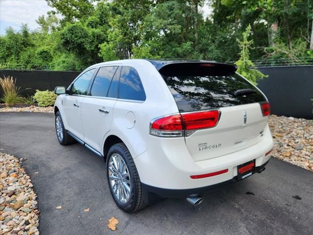 2014 Lincoln MKX Base