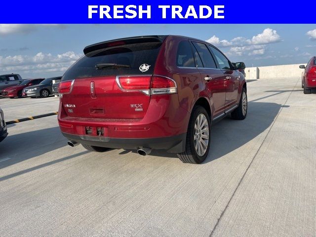 2014 Lincoln MKX Base