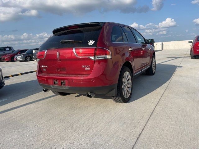 2014 Lincoln MKX Base