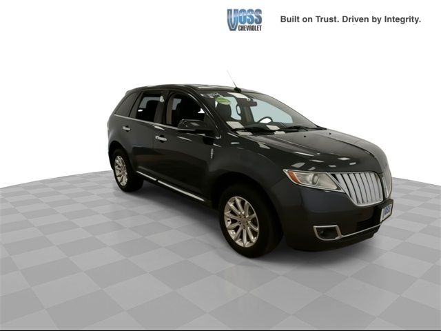 2014 Lincoln MKX Base