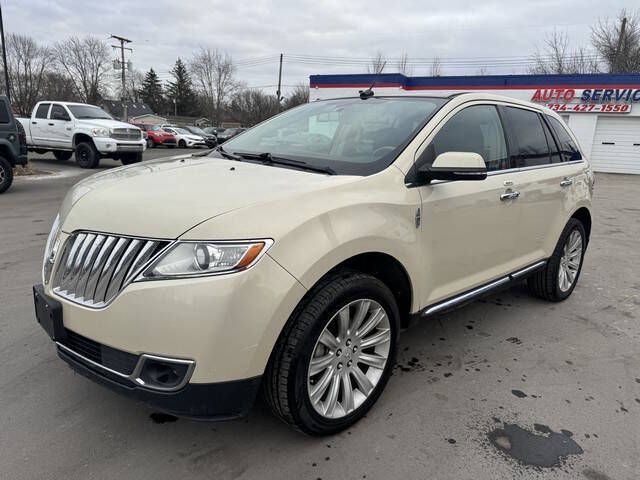 2014 Lincoln MKX Base