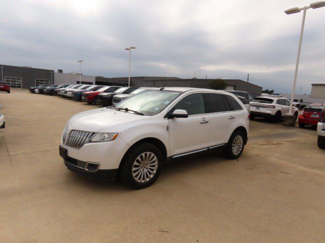 2014 Lincoln MKX Base