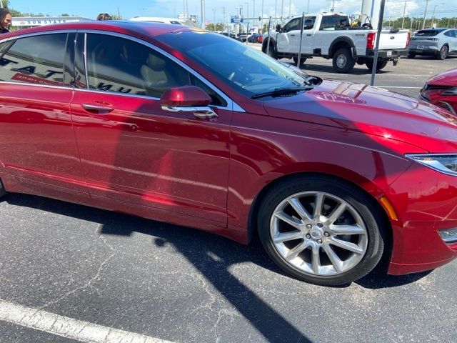 2014 Lincoln MKZ Base