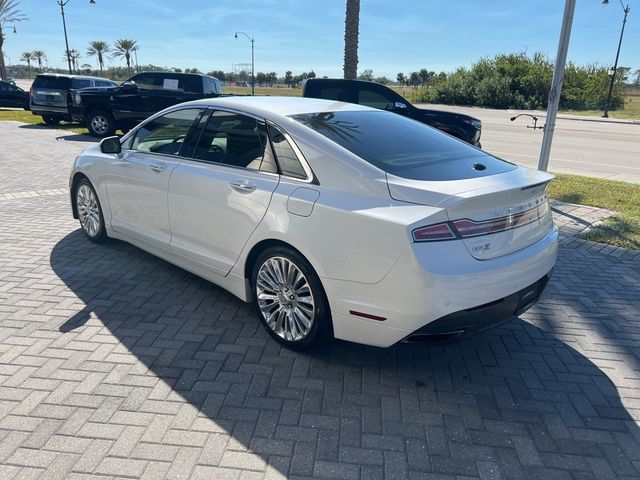 2014 Lincoln MKZ Base