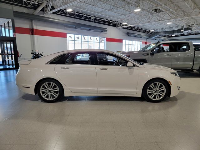 2014 Lincoln MKZ Base