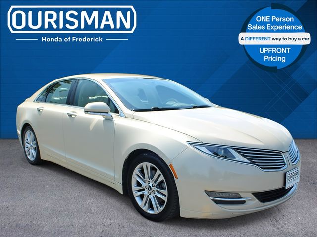 2014 Lincoln MKZ Base