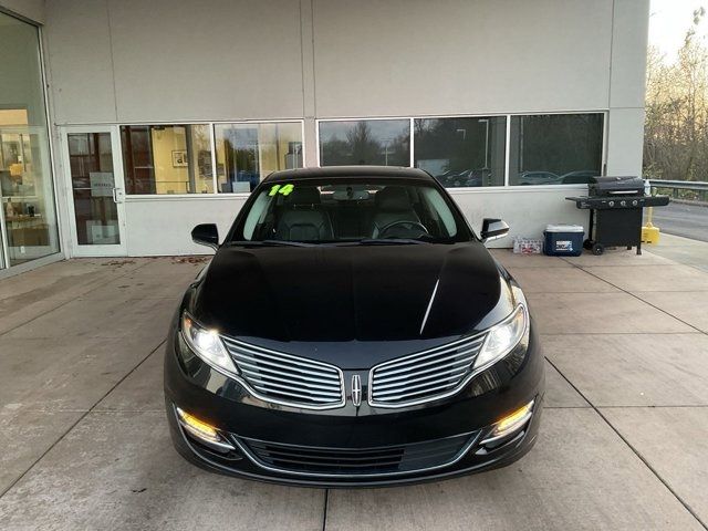 2014 Lincoln MKZ Base