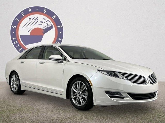 2014 Lincoln MKZ Base