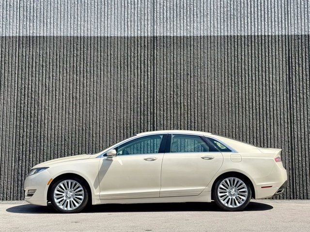 2014 Lincoln MKZ Base