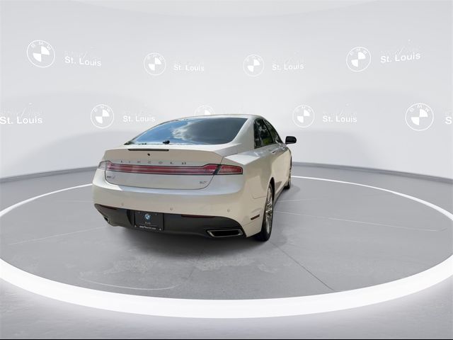 2014 Lincoln MKZ Base