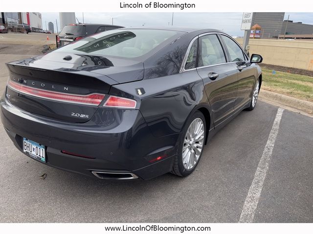 2014 Lincoln MKZ Base