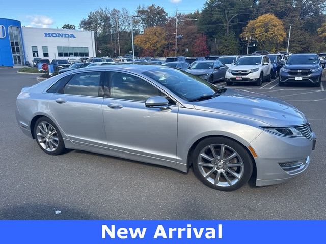 2014 Lincoln MKZ Base