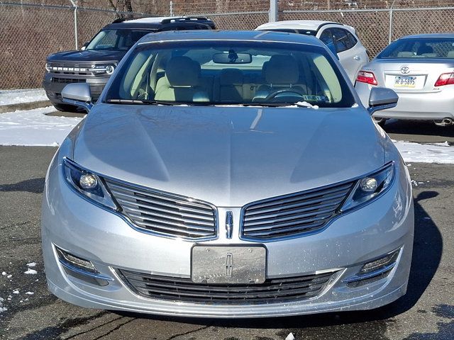 2014 Lincoln MKZ Base