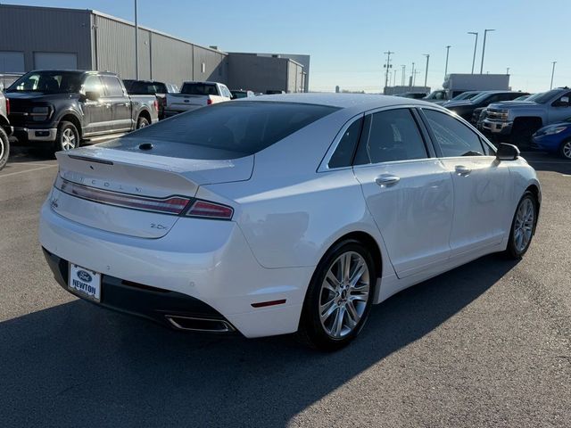 2014 Lincoln MKZ Hybrid Base