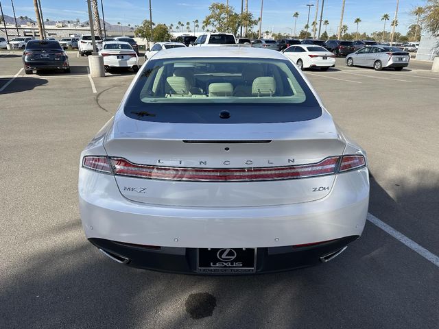 2014 Lincoln MKZ Hybrid Base