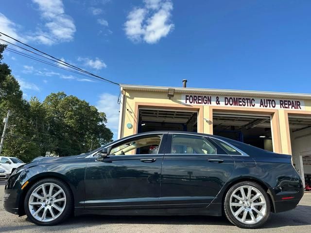 2014 Lincoln MKZ Base