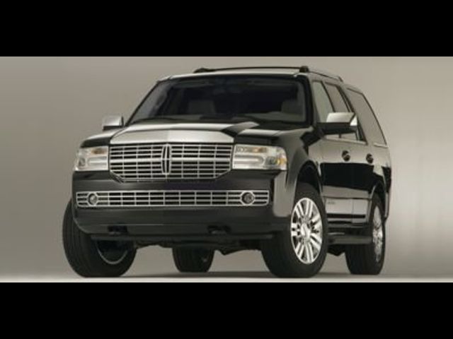 2014 Lincoln Navigator Base