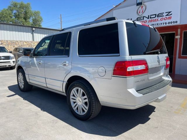 2014 Lincoln Navigator Base