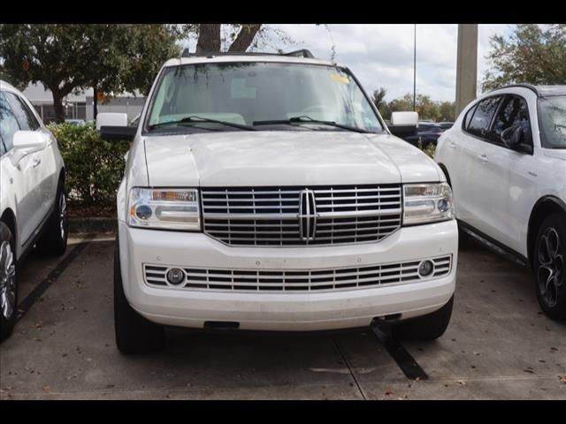 2014 Lincoln Navigator Base