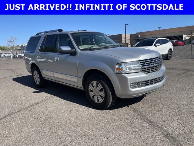 2014 Lincoln Navigator Base