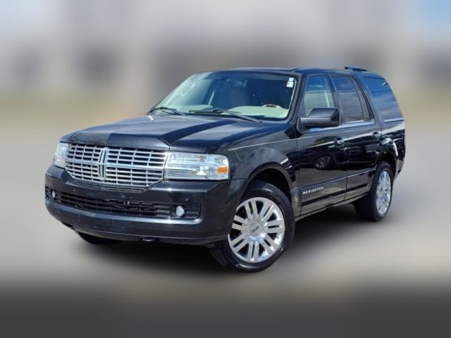 2014 Lincoln Navigator Base