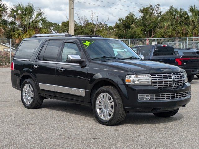 2014 Lincoln Navigator Base