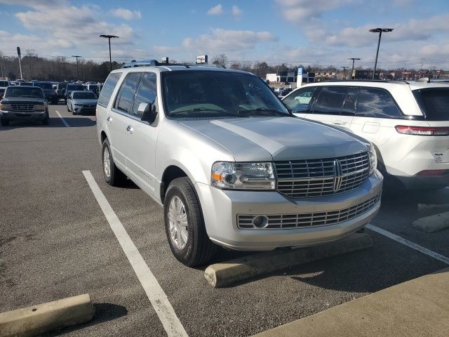 2014 Lincoln Navigator Base