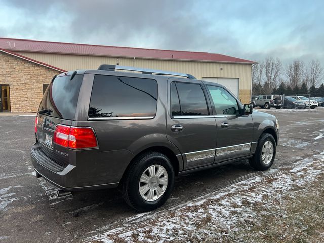 2014 Lincoln Navigator Base