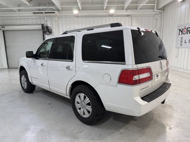 2014 Lincoln Navigator Base