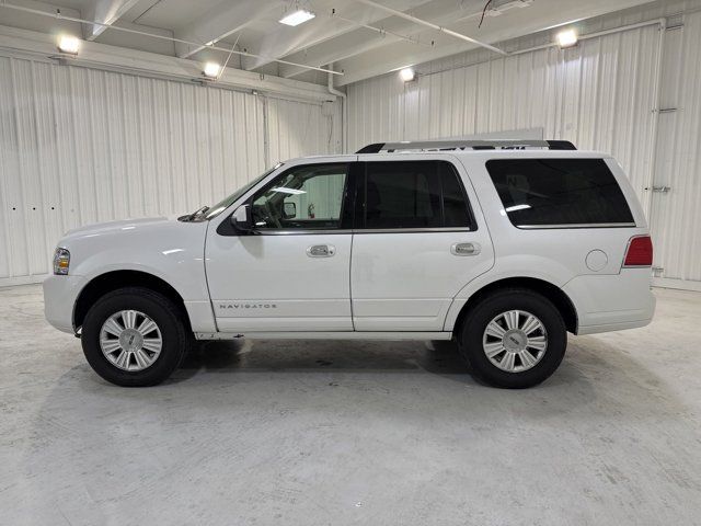 2014 Lincoln Navigator Base