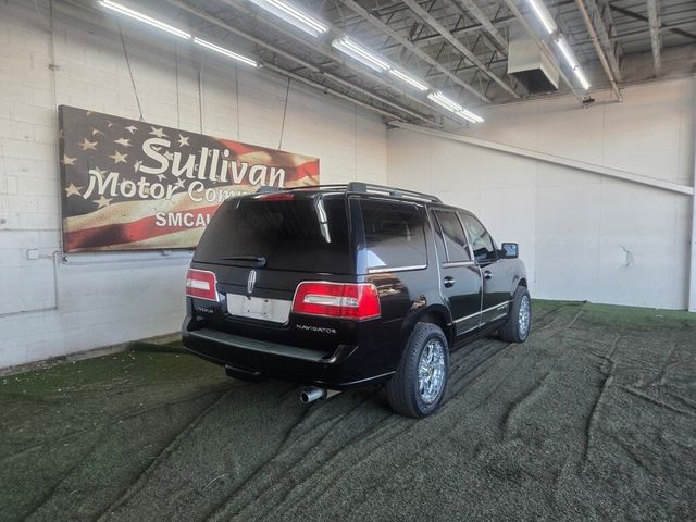 2014 Lincoln Navigator Base